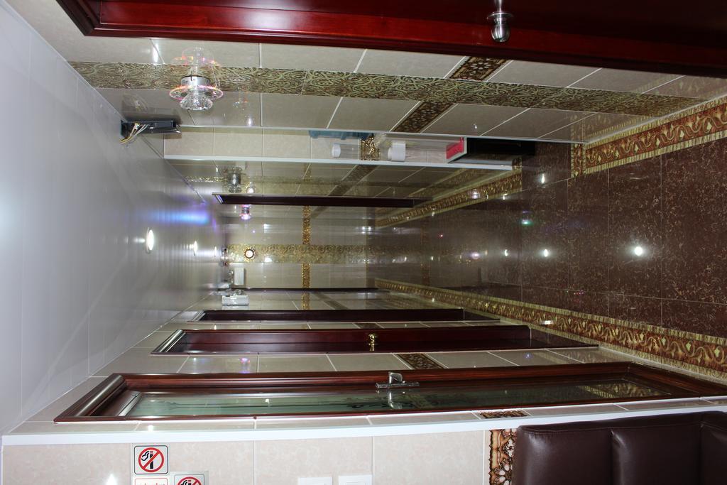 Hong Kong Premium Guest House Екстер'єр фото